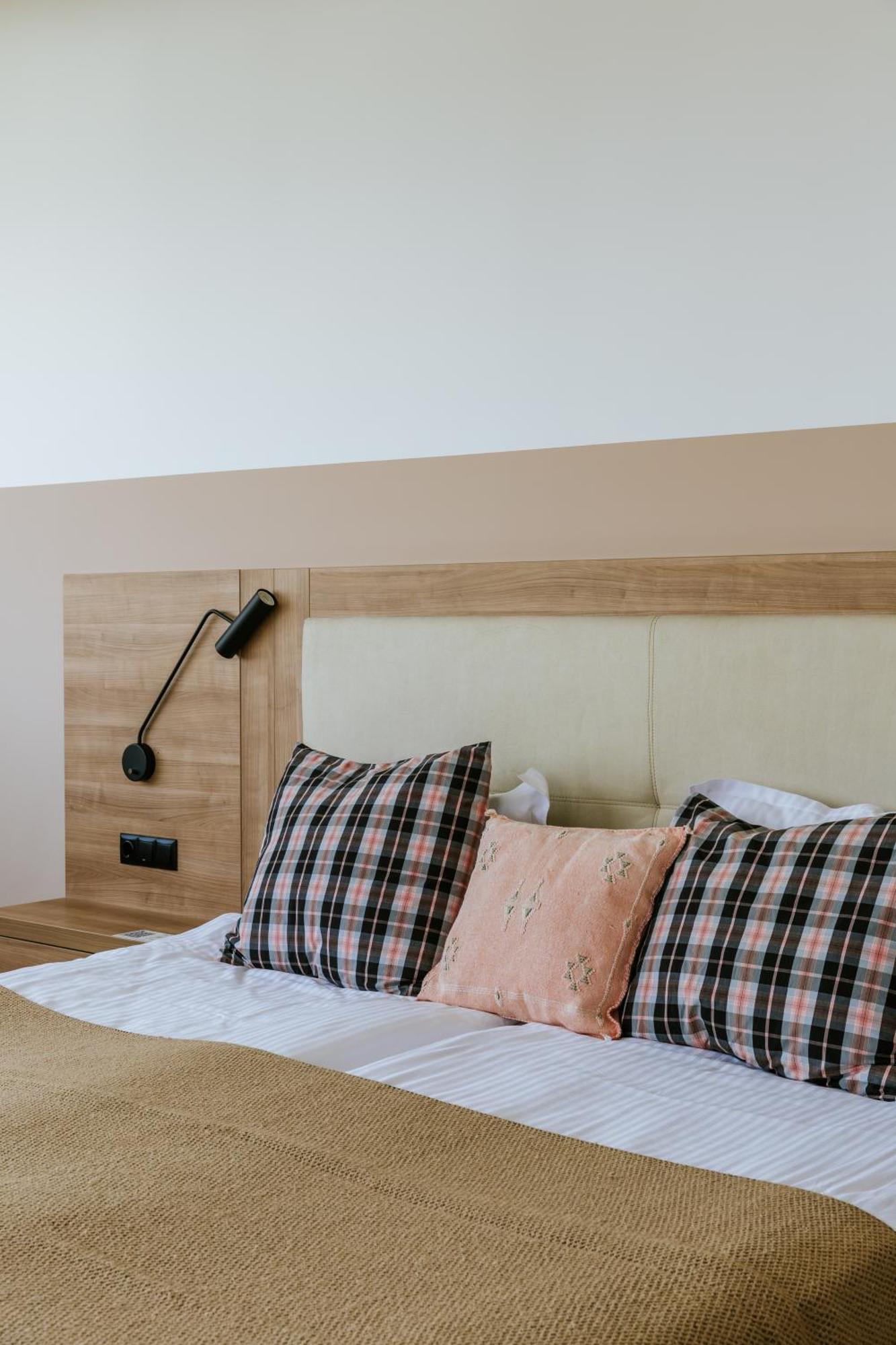 Wn Lab Hotel - Including Breakfast And Parking Sofia Extérieur photo